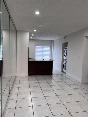 Alameda, 5480 W 21st Ct #404, Hialeah, Florida 33016, image 1