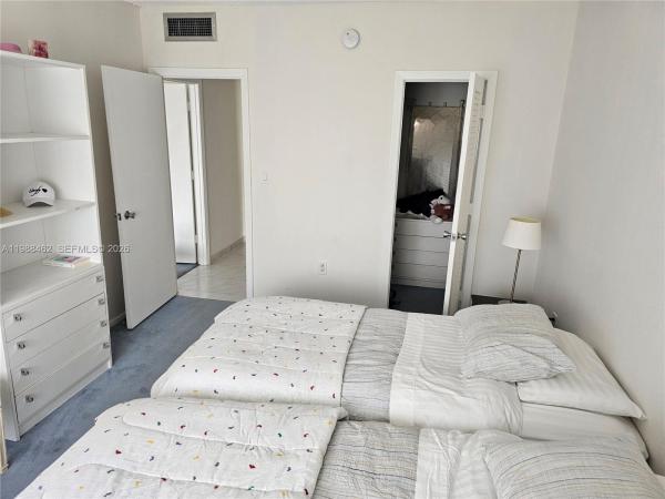 Arlen House Central, 300 Bayview Dr #905, Sunny Isles Beach, Florida 33160, image 1