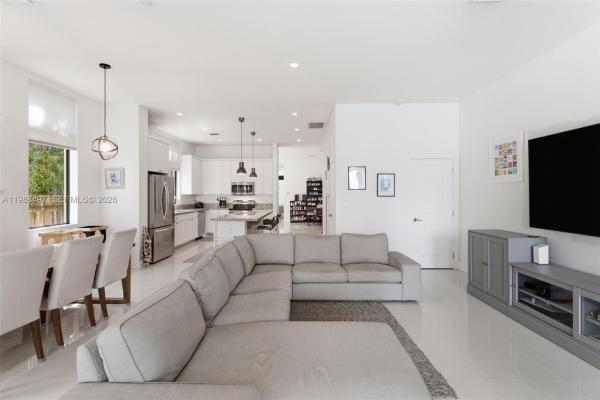 3407 Day Ave #3407, Miami, Florida 33133, image 1