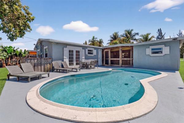 Sunrise Golf Village, 6621 NW 21st St, Sunrise, Florida 33313, image 3