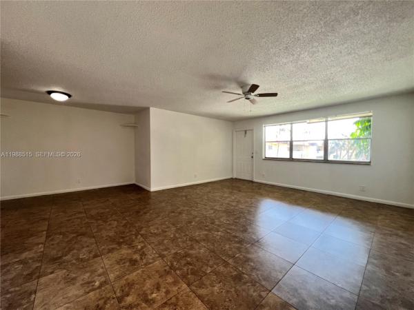 The Courtyards At Cimarron, 850 E Commercial Blvd #216B, Oakland Park, Florida 33334, image 2