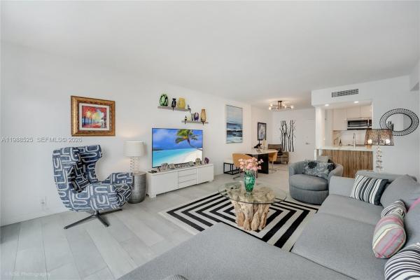Mirador South 1000, 1000 West Ave #727, Miami Beach, Florida 33139, image 2