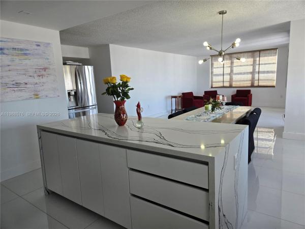 Commodore Plaza Tower, 2750 NE 183rd St #2205, Aventura, Florida 33160, image 3