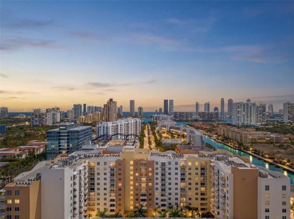 Venture At Aventura East, 18800 NE 29th Ave #904, Aventura, Florida 33180, image 2