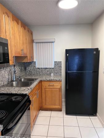 Terrazas Del Sol, 2750 W 76th St #208, Hialeah, Florida 33016, image 1
