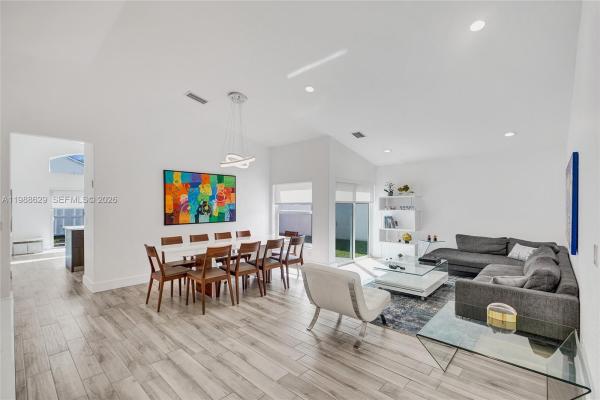 Banyan Oakridge, 4928 SW 33rd Way, Hollywood, Florida 33312, image 1