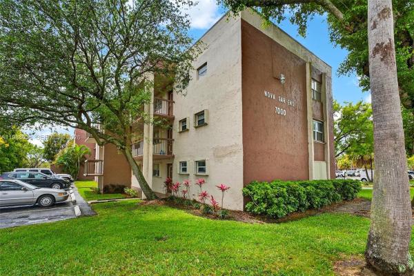 7000 Nova Dr #105E, Davie, Florida 33317, image 1