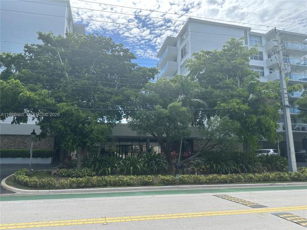 Ten Thousand Plaza, 10000 W Bay Harbor Dr #PH4, Bay Harbor Islands, Florida 33154, image 1