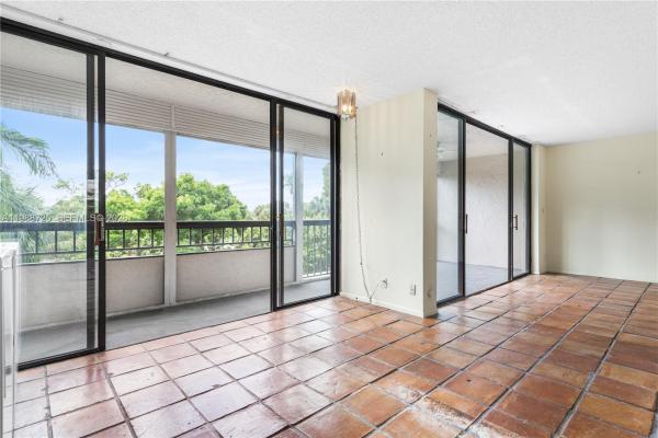 The Glens, 6420 Boca Del Mar Dr #301, Boca Raton, Florida 33433, image 3