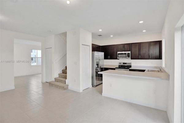 The Riviera, Homestead, Florida 33035, image 3