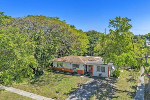 North Miami No HOA, 1300 NE 137th St, North Miami, Florida 33161, image 1