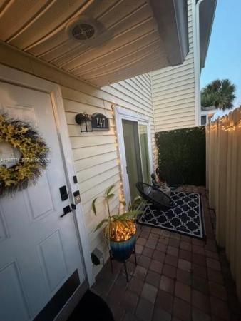 Lakebridge Townhomes, 147 SW 3rd St, Pompano Beach, Florida 33060, image 2