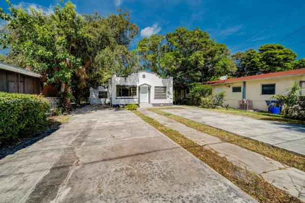 Pine Highlands, 829 NW 56th St, Miami, Florida 33127, image 2
