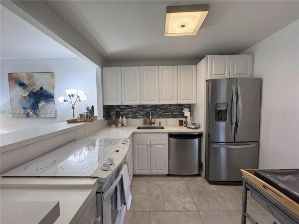 Bravura, 3301 N Country Club Dr #104, Aventura, Florida 33180, image 1