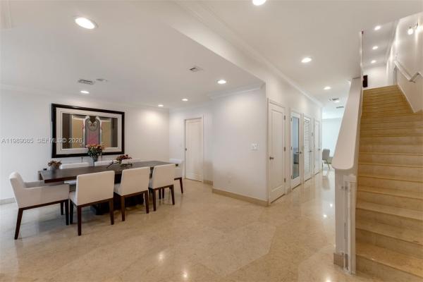 1566 NE Quayside Ter #D14, Unincorporated Dade County, Florida 33138, image 2