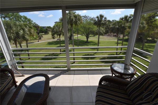 Palm-Aire Country Club 6, 3800 Oaks Clubhouse Dr #309, Pompano Beach, Florida 33069, image 2