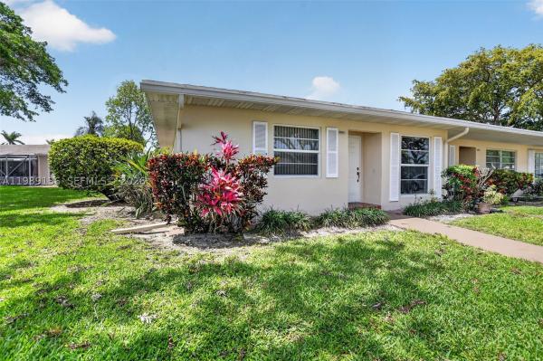 8662 Bella Vista Dr, Boca Raton, Florida 33433, image 3