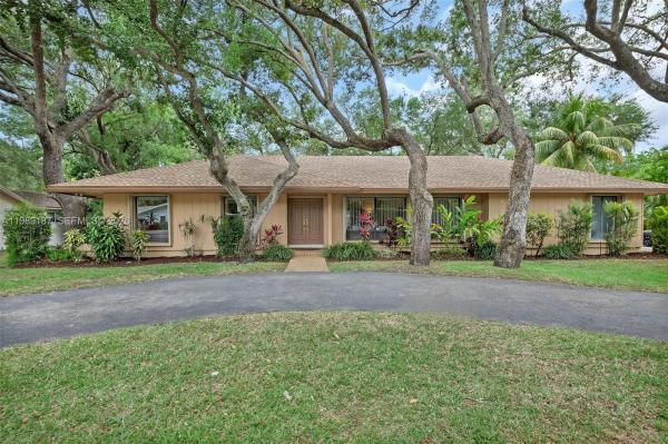 Stewart Oaks, 16745 SW 74th Ct, Palmetto Bay, Florida 33157, image 1