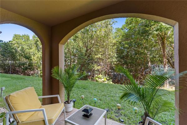 The Yacht Club At Aventura, 19655 E Country Club Dr #6108, Aventura, Florida 33180, image 1