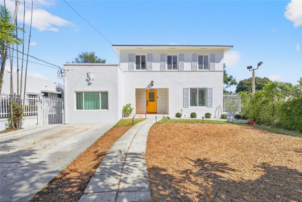 Beacom Manor, 2431 SW 4th St, Miami, Florida 33135, image 1