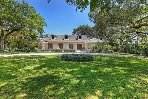 Coral Gables Country Club, 3425 Alhambra Cir, Coral Gables, Florida 33134, image 1