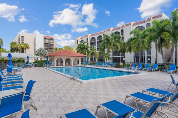 Lakes Of Environ, 3485 Environ Blvd #C205, Lauderhill, Florida 33319, image 1