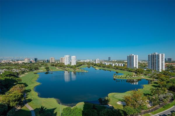 The Landmark, 20185 E Country Club Dr #1805, Aventura, Florida 33180, image 1