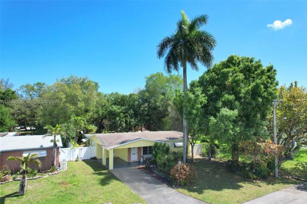 Edgewater Manor, 5060 SW 29th Ave, Dania Beach, Florida 33312, image 1