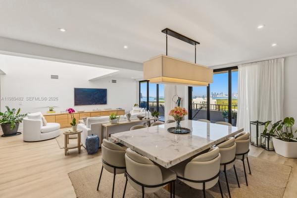 The EmeraldBay At Key Colony, 151 Crandon Blvd #1222, Key Biscayne, Florida 33149, image 1