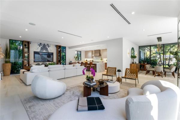 Victoria Place, 7900 SW 57th Ct, South Miami, Florida 33143, image 3