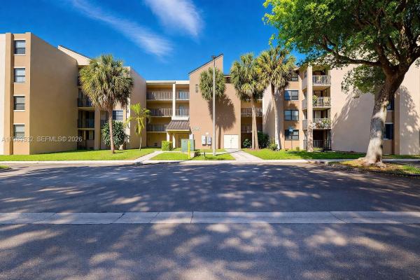 Westbird Village, 3581 SW 117th Ave #5-308, University Park, Florida 33175, image 2
