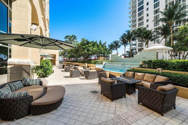 Palm Beach Marriott Singer Island Beach Resort & Spa, 3800 N Ocean Dr #1502, Riviera Beach, Florida 33404, image 3