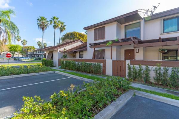 13340 SW 91st Ter #B, Unincorporated Dade County, Florida 33186, image 1