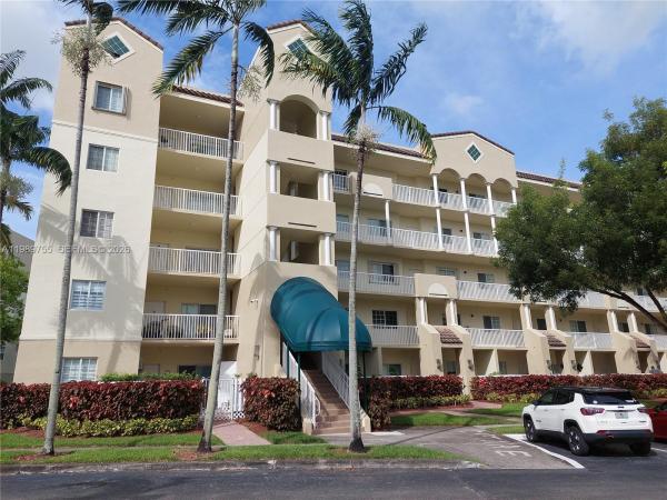 Captiva At Doral Isles, 10710 NW 66th St #202, Doral, Florida 33178, image 1