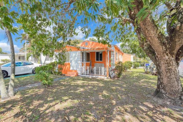 North Miami Estates, 1451 NW 43rd St, Miami, Florida 33142, image 3