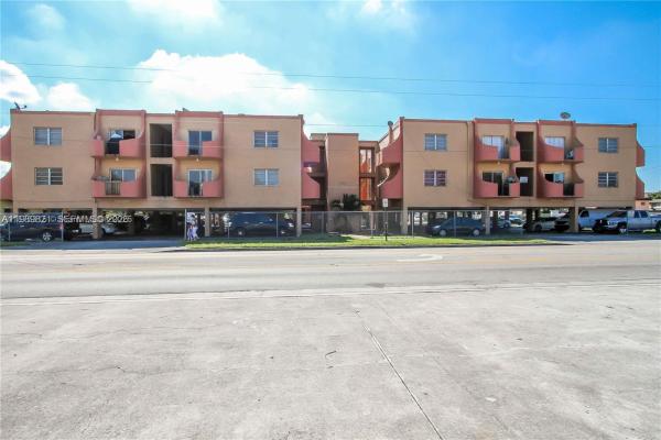 3675 W 11th Ave #320, Hialeah, Florida 33012, image 1