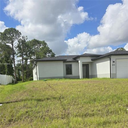 Lehigh Acres, 2914 67th St W, Lehigh Acres, Florida 33971, image 2