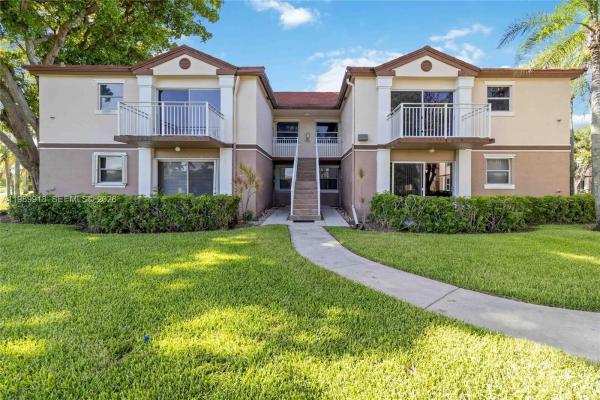 1250 SW 113th Ter #203, Pembroke Pines, Florida 33025, image 1