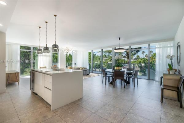 Palau Sunset Harbour, 1201 20th St #301, Miami Beach, Florida 33139, image 1