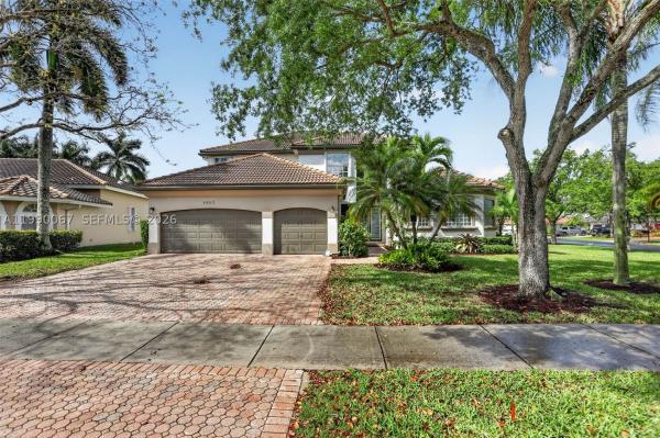 4953 Kensington Cir, Coral Springs, Florida 33076, image 2