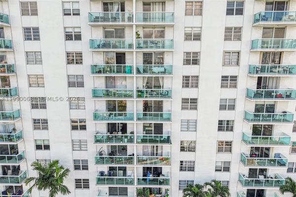 Stratford House, 2841 NE 163rd St #605, North Miami Beach, Florida 33160, image 1
