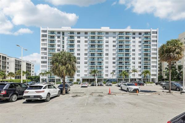 Stratford House, 2841 NE 163rd St #605, North Miami Beach, Florida 33160, image 1