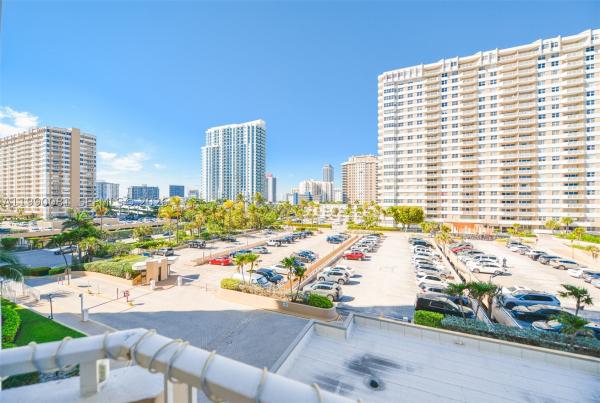 The Hemispheres, 1980 S Ocean Dr #4B, Hallandale Beach, Florida 33009, image 2