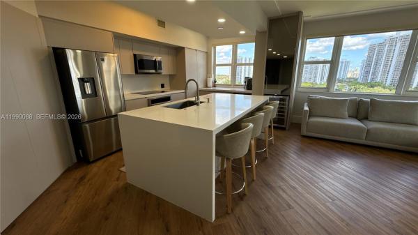 Turnberry Village North Tower, 20000 E Country Club Dr #1016, Aventura, Florida 33180, image 2