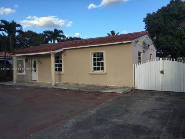 Sun Tan Village, 625 E 8th Ct, Hialeah, Florida 33010, image 2