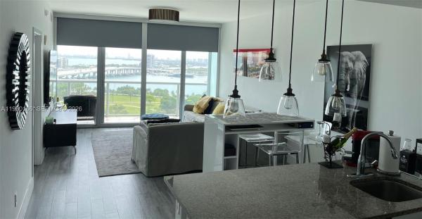 MarinaBlue, 888 Biscayne Blvd #1810, Miami, Florida 33132, image 2