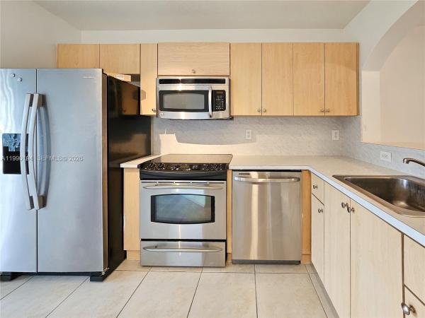 Venetia Gardens, 2651 SE 12th Rd #105, Homestead, Florida 33035, image 2