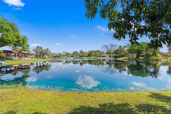 Miami Lakes Residential, 7327 Sabal Dr, Miami Lakes, Florida 33014, image 1