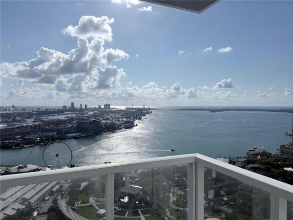 Vizcayne North, 244 Biscayne Blvd #3803, Miami, Florida 33132, image 1