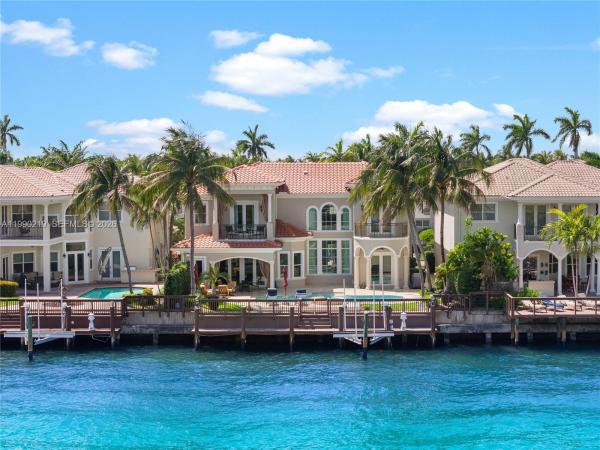 Grand Harbor Estates, 1495 Windjammer Way, Hollywood, Florida 33019, image 1